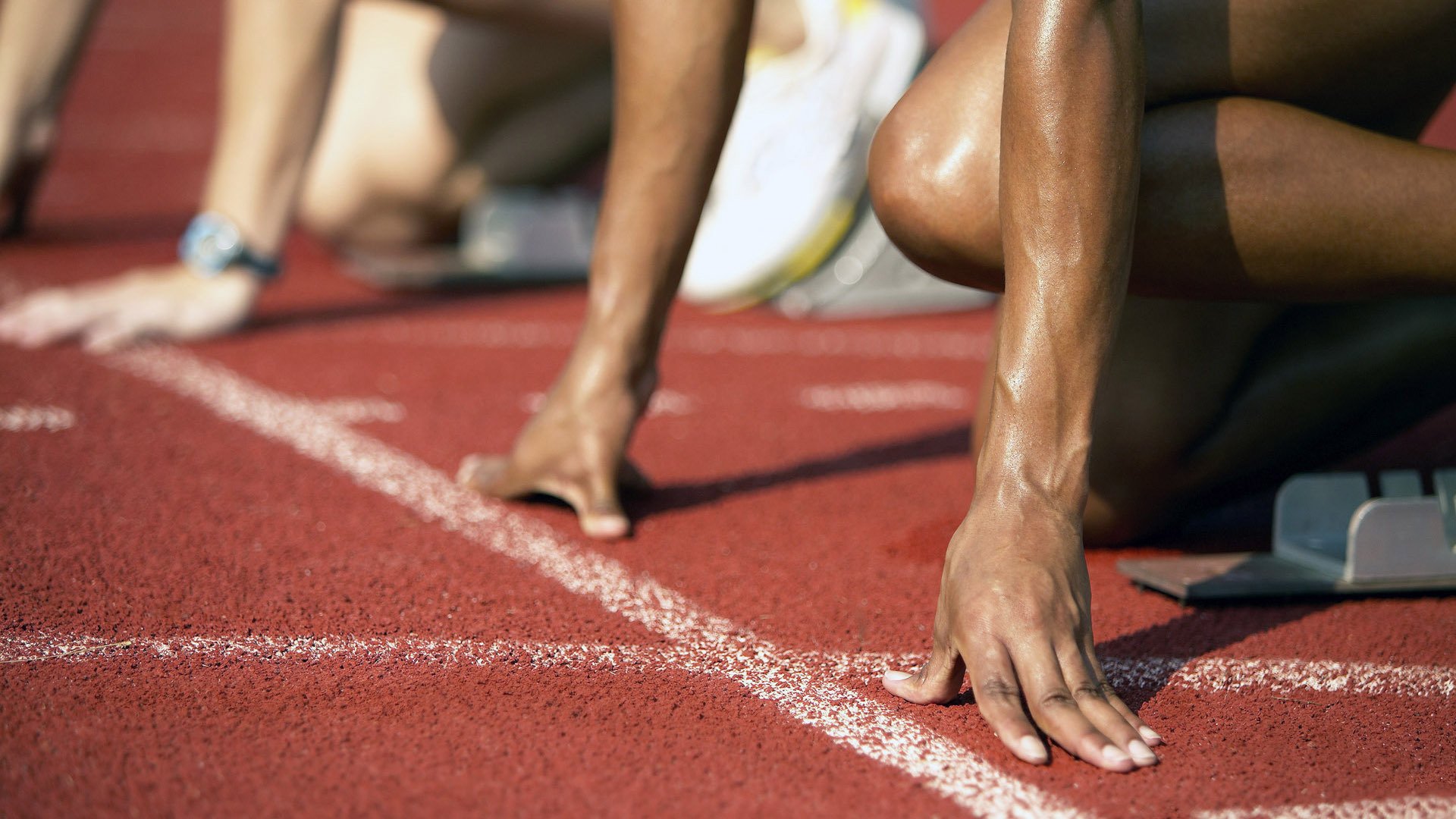 开云下载-城市夜跑赛事，点亮都市新希望，夜跑文案城市很空